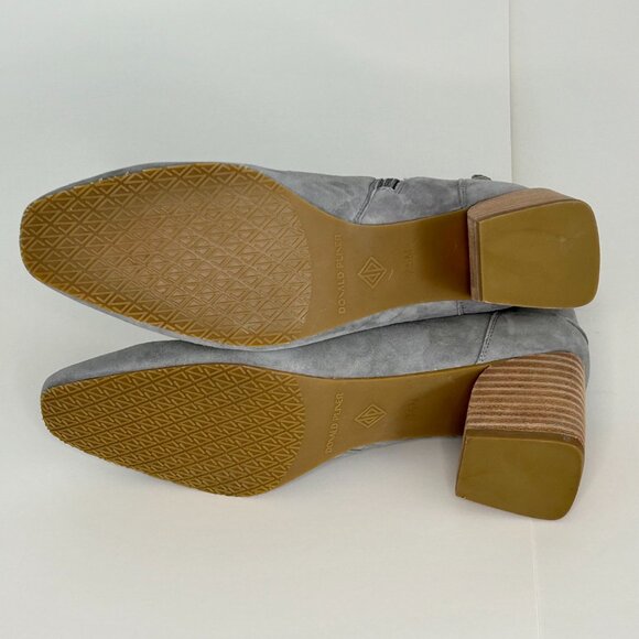 NIB! Donald Pliner Abbie kid suede booties, stone, size 7.5 - Picture 4 of 8